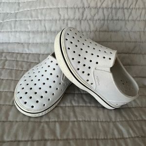 7c Shite Native toddler shoes